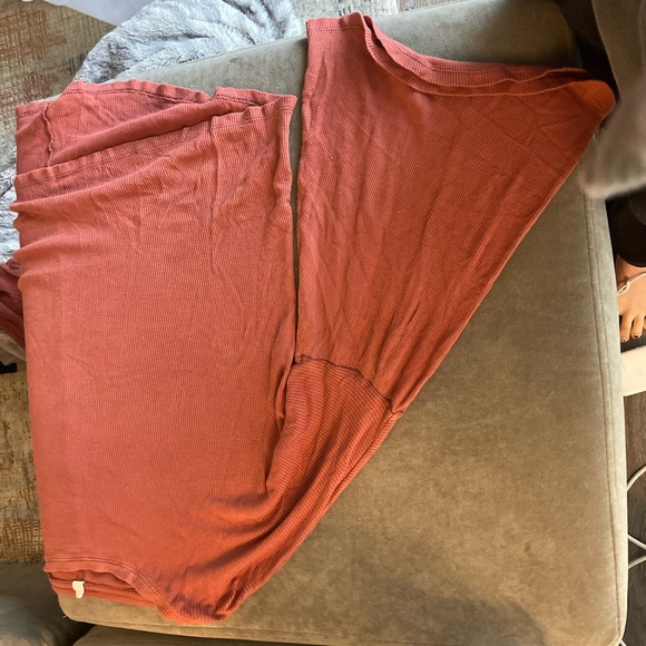 BP Nordstrom’s Bell Sleeve Top - Picture 3 of 3